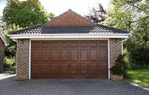 Understanding Coverage for Detached Garages and Outbuildings