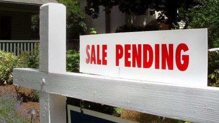 Insurance Tips for Properties Awaiting Sale or Probate