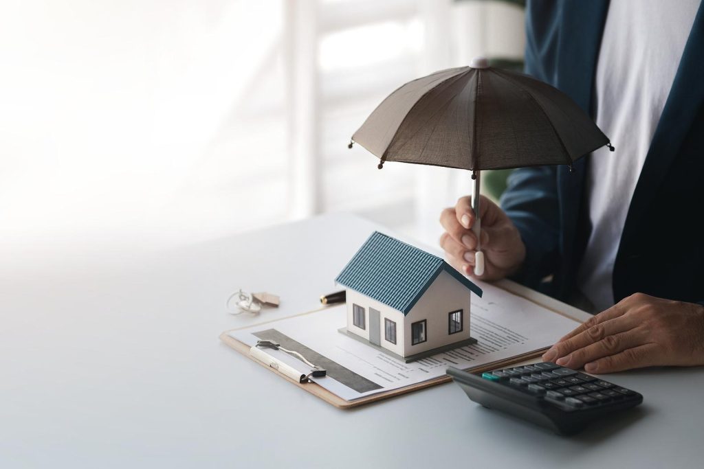 How to Easily File a Landlord Insurance Claim Today